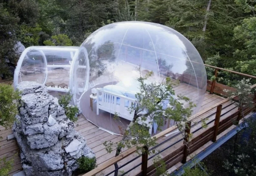 romantic bubble tent